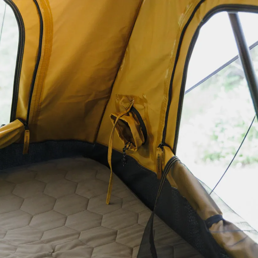 4X4 Colorado EOS Lite | ELITE (King Size Bed) | LIGHTWEIGHT ROOFTOP TENT