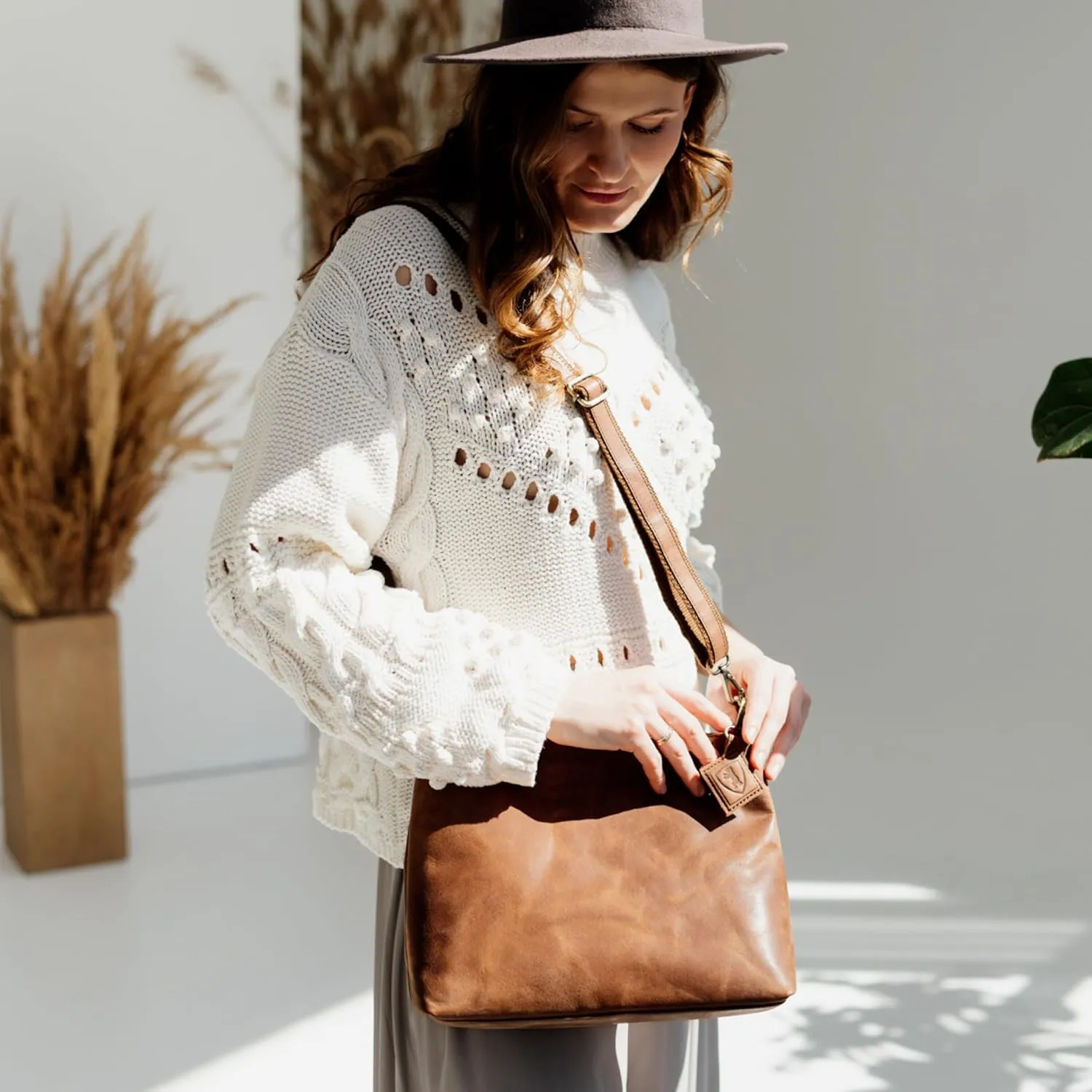 BERLINER BAGS Vintage Genuine Leather Shoulder Bag Marbella, Crossbody Purse for Women, Satchel Bag