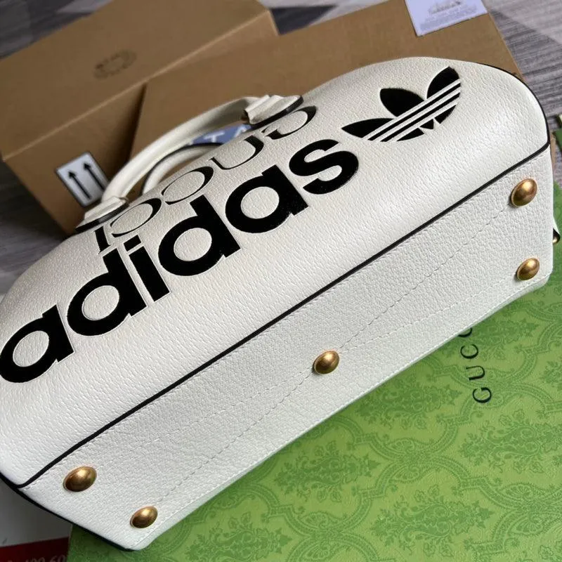 Charm - GG Bags - 1209