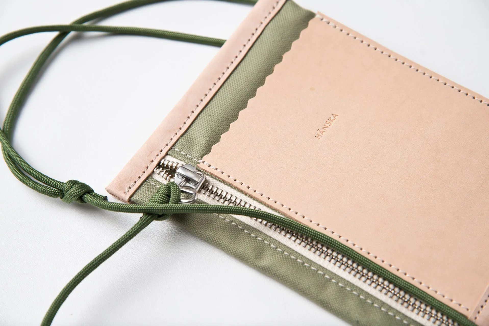 CHEST POUCH- Green