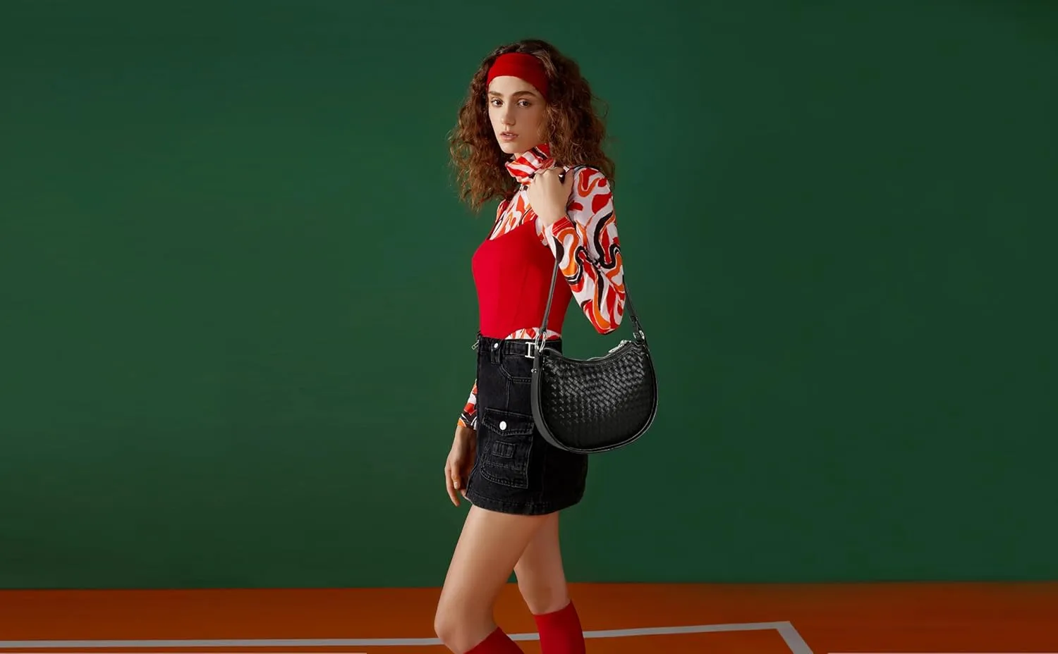 Crescent Shoulder Bag for Women Small Crossbody Bags Crescent Shoulder Bag Hobo Handbag with Adjustable Strap