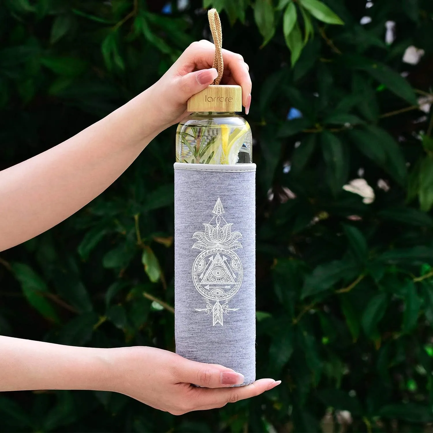 Crystal Water Bottles 19oz Large Crystal Elixir Infused Water Bottle with Changeable Crystals | Gem Water Bottle with Sacred Pattern and Words (Amethyst, Rose Quartz, Clear Quartz)