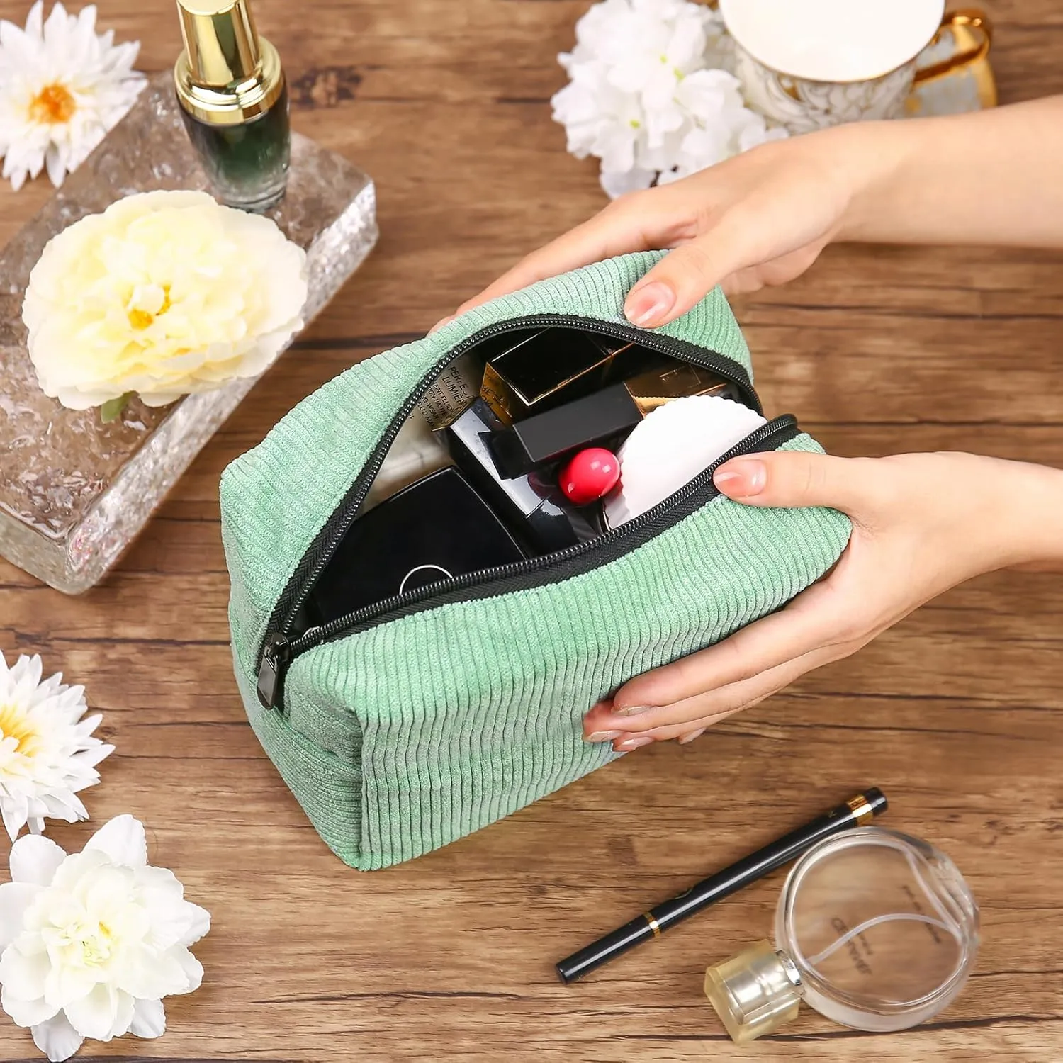 Custom Name Makeup Bags for Women Personalized Travel Cosmetic Bag with Birth Flower Portable Make Up Bags Customized Gifts for Women (Style 3)