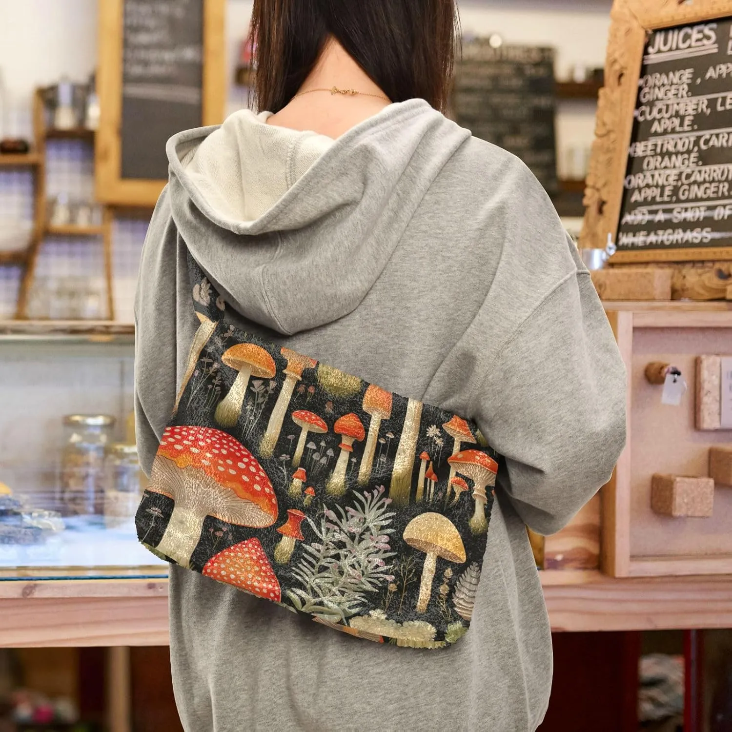 GAIGEO Colorful Forest Mushrooms Woman Shoulder Bag, Shoulder Bag for Women with Zipper, Womens Outdoor Bag
