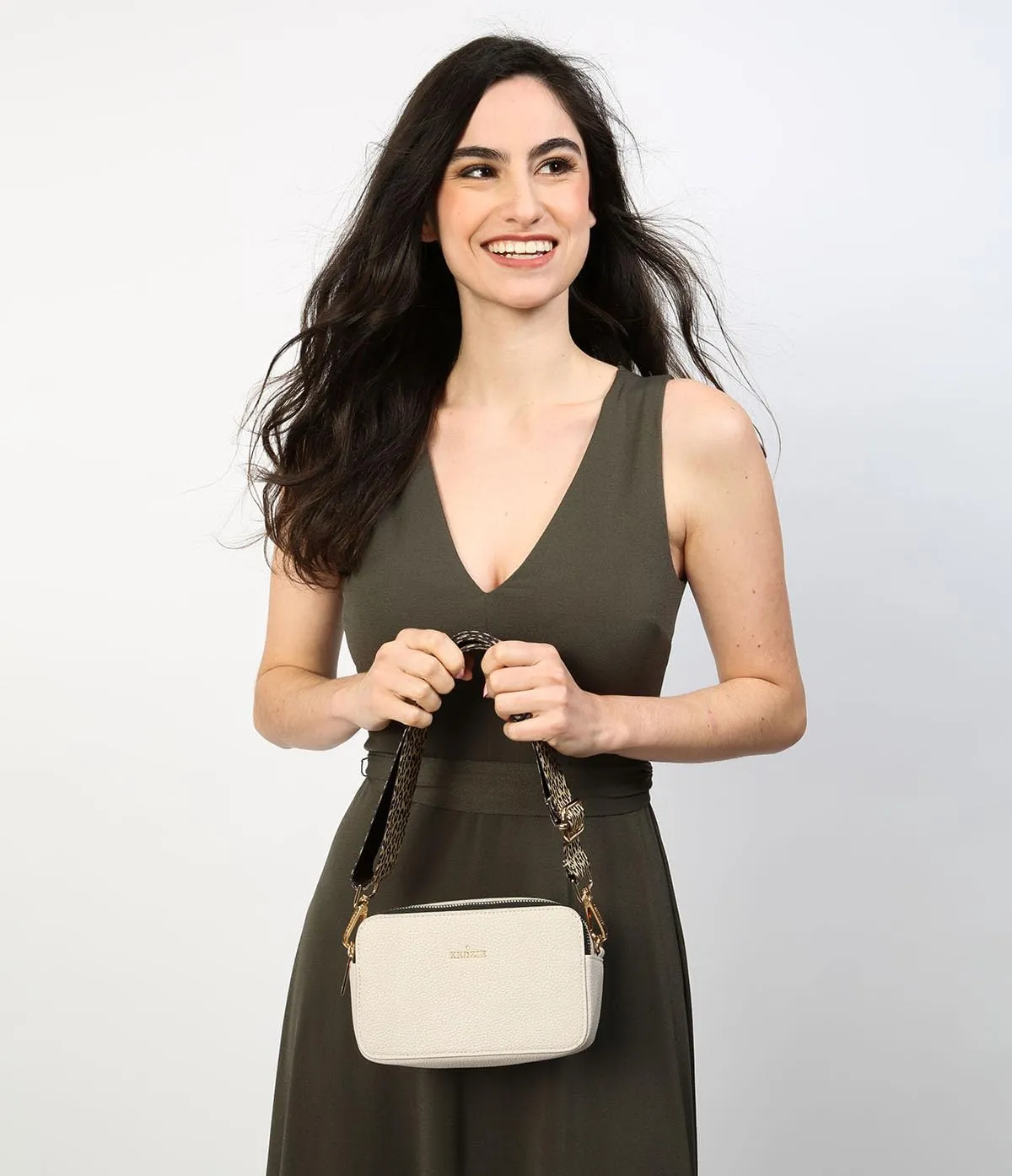 KEDZIE Color Pop Modernist Vegan Leather Crossbody Shoulder Compact Camera Shape Bag For Women With Adjustable Strap