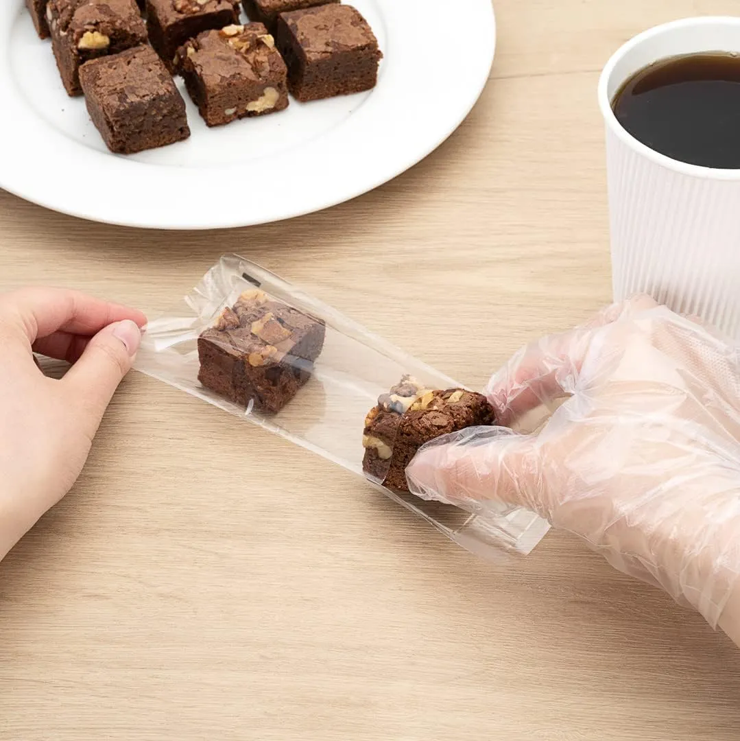 Restaurantware-5 x 3 Inch Treat Bags, 100 Microwavable Cookie Bags - Lip And Tape Design, Heat-Resistant, Clear Plastic Resealable Bakery Bags, Grease-Resistant, For Candy, Nuts, And Party Favors