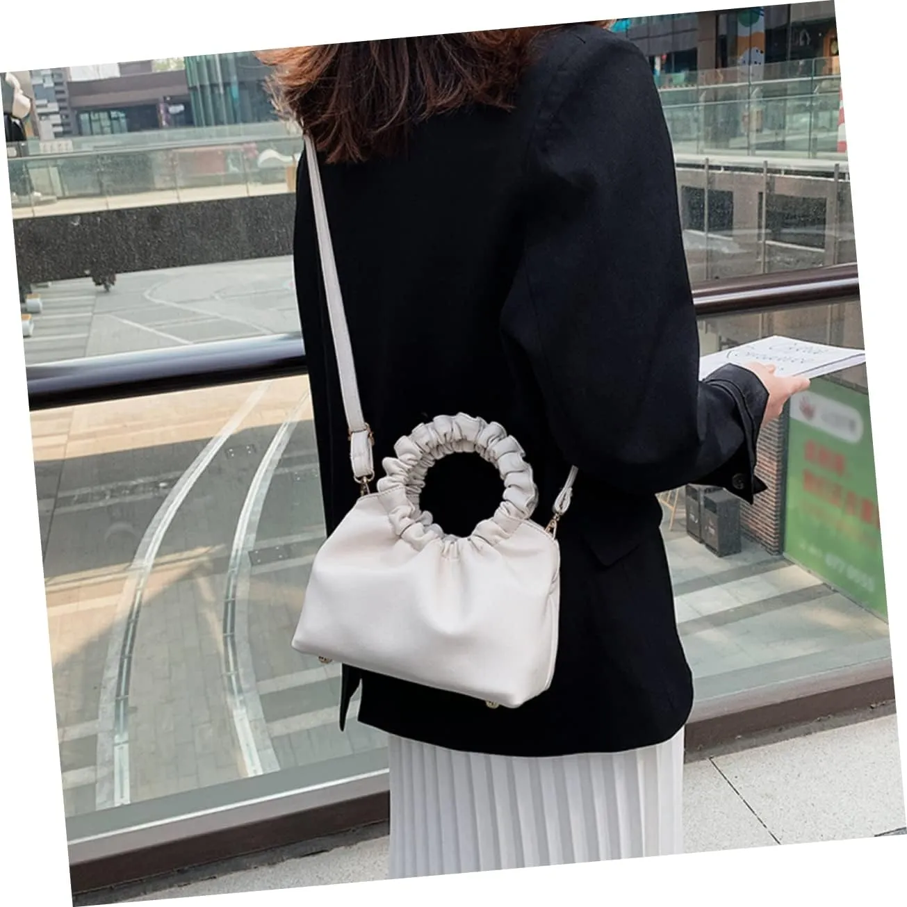 Simple Crossbody Handbag Sling Bags for Women Over The Shoulder Purses for Women Wristlet Clutch Purses