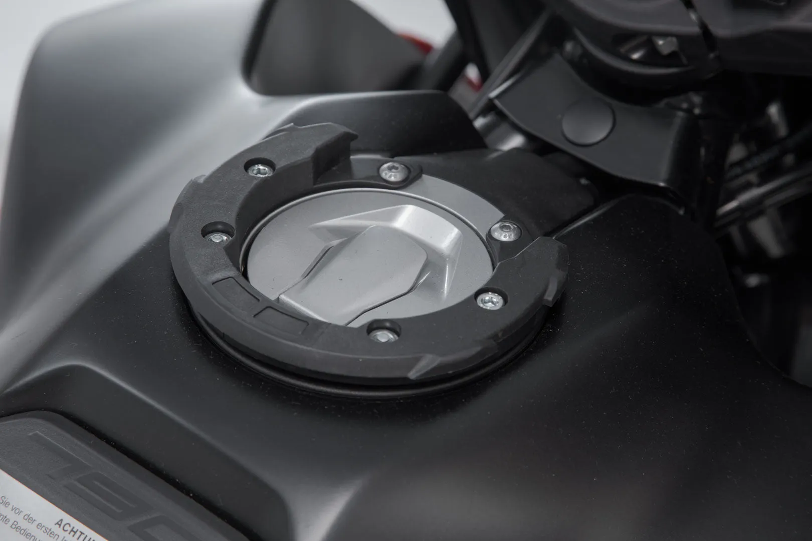 SW Motech Evo Tank Ring KTM 390/790 / Adv 990Sd (TRT.00.640.17001/B)