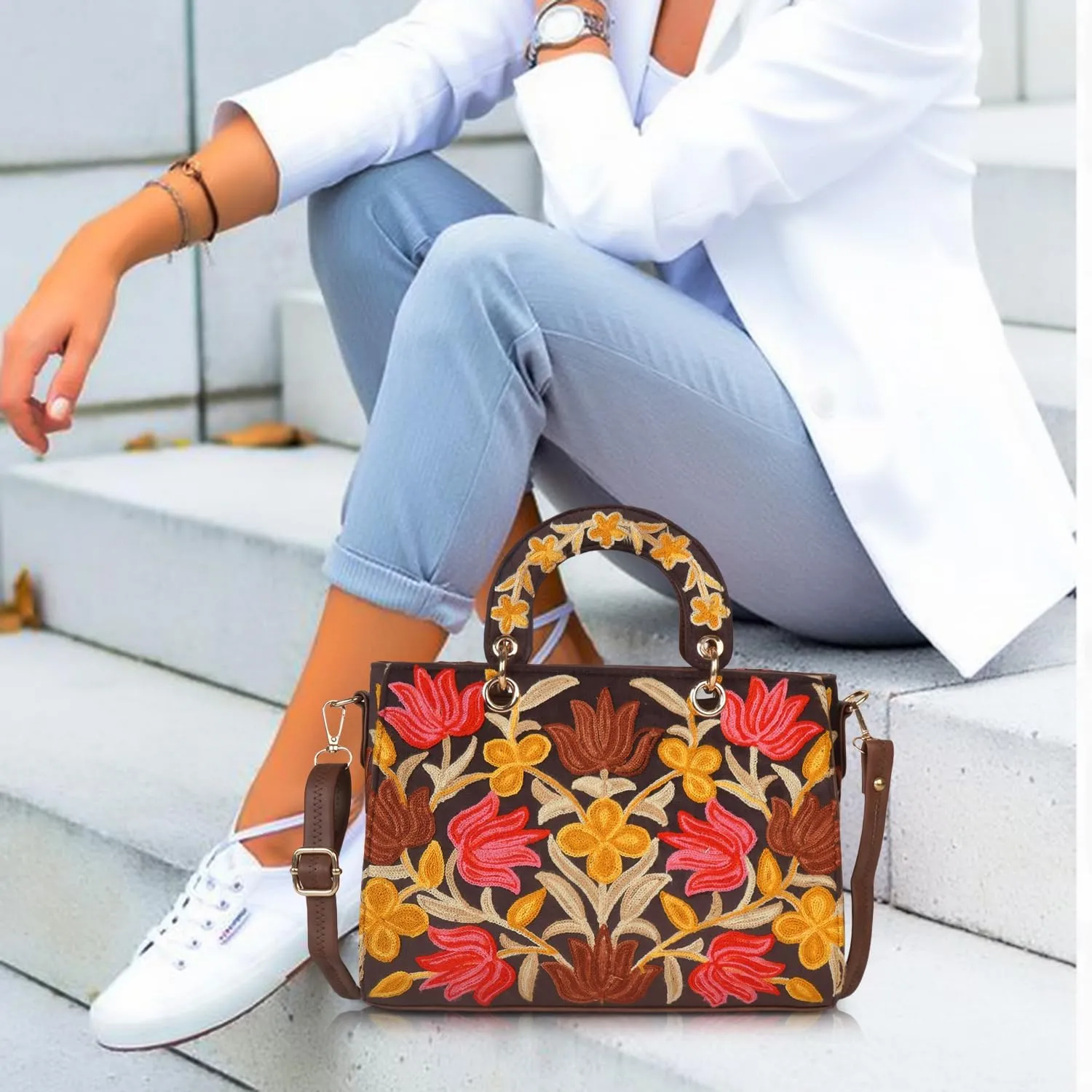 Synthetic Leather Gorgeous Embroidery Stylish Design Shoulder Crossbody Hobo Women Handbag