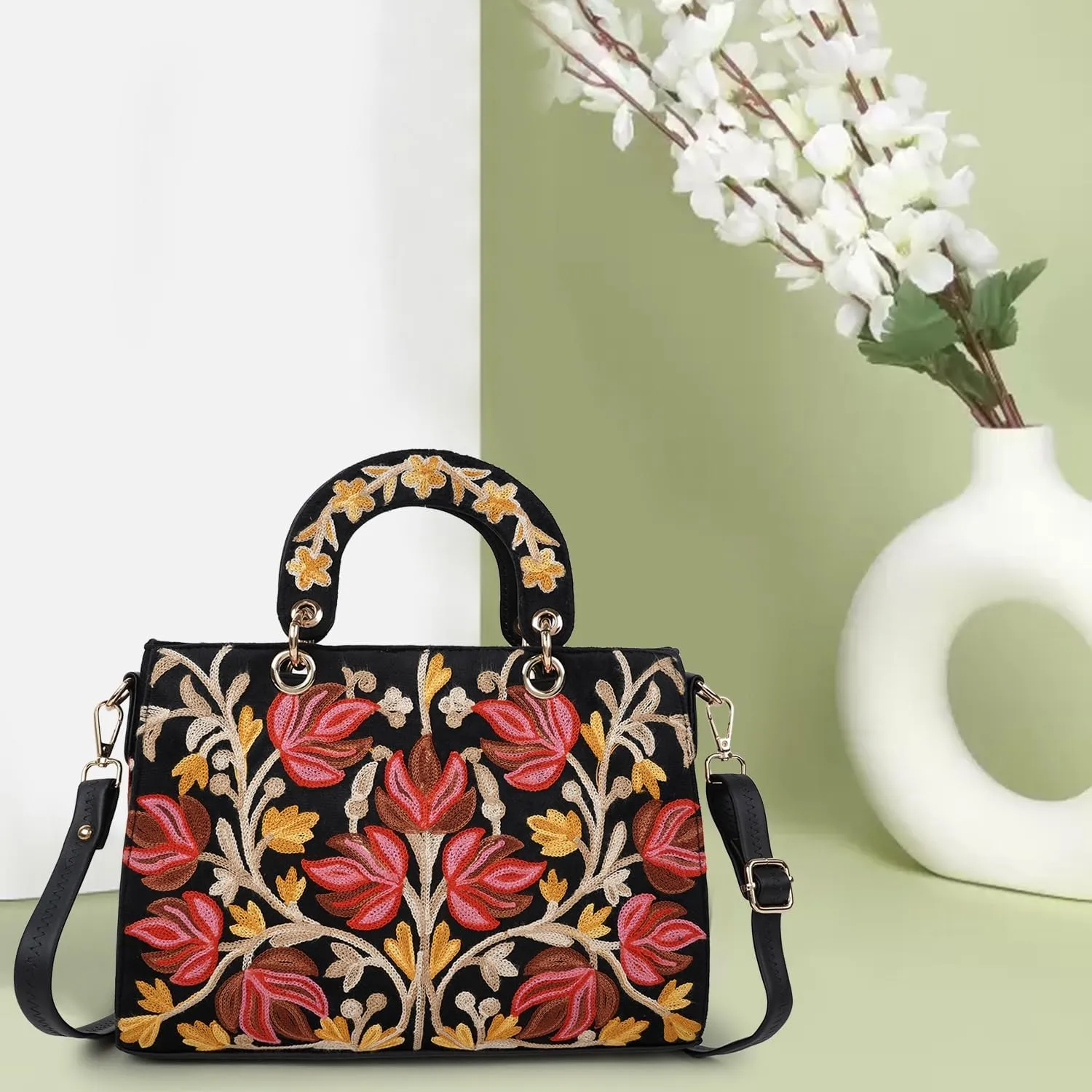 Synthetic Leather Gorgeous Embroidery Stylish Design Shoulder Crossbody Hobo Women Handbag