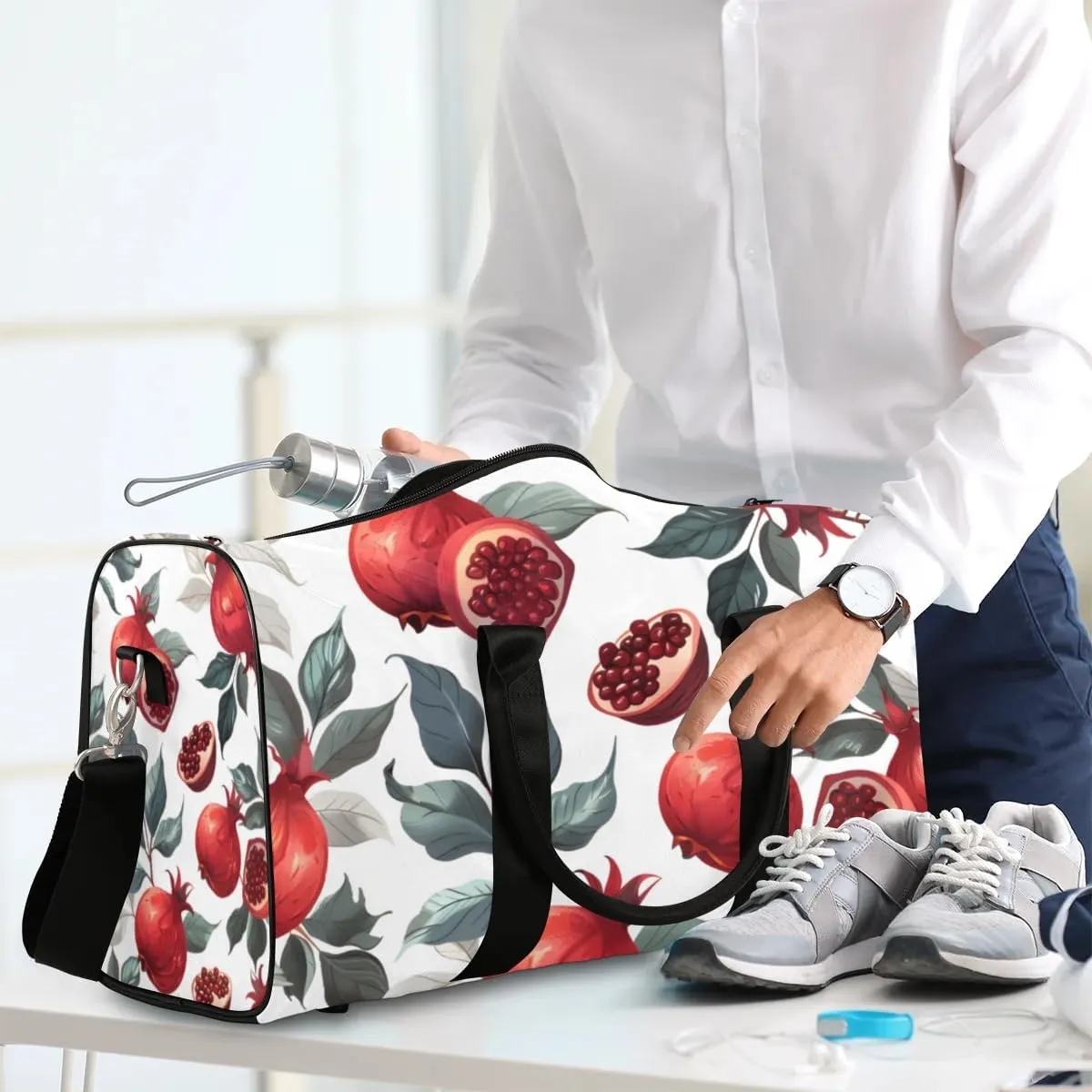 Travel Duffle Bag Retro Pomegranate Gym Bags for Men Women Travel Duffel Bags with Adjustable Shoulder Strap Carry On Weekender Bag
