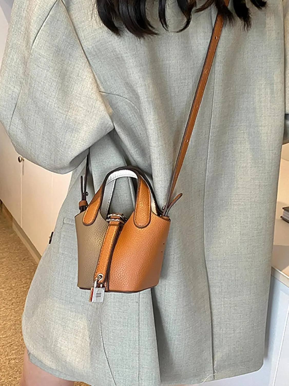 Women's Mini Bucket Bag Crossbody Color Block Handbag Clutch Y2K PU Leather Cute Small Bags