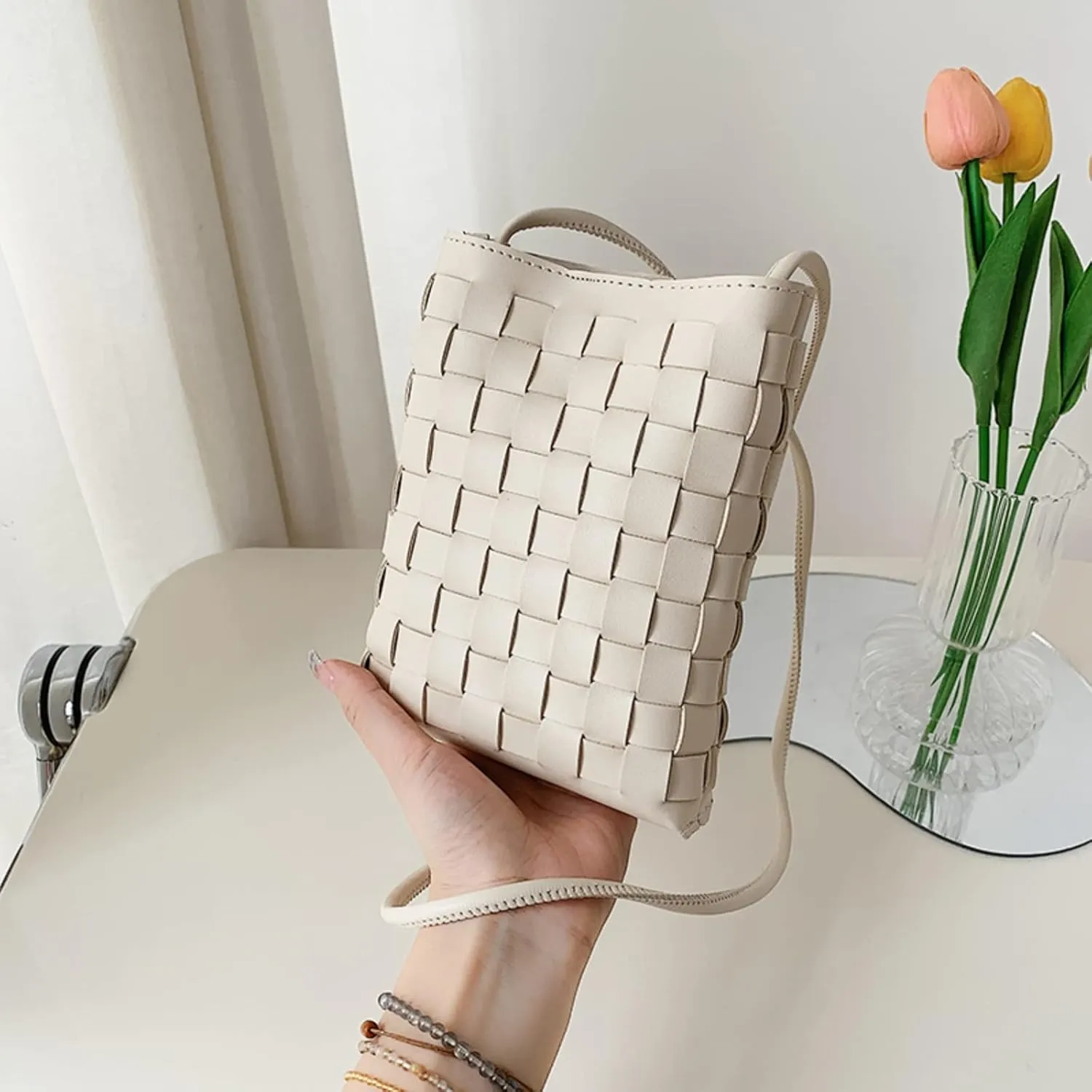 Woven Small Crossbody Bags Cell Phone Purse for Women Teen Girls Small Shoulder Phone Bag