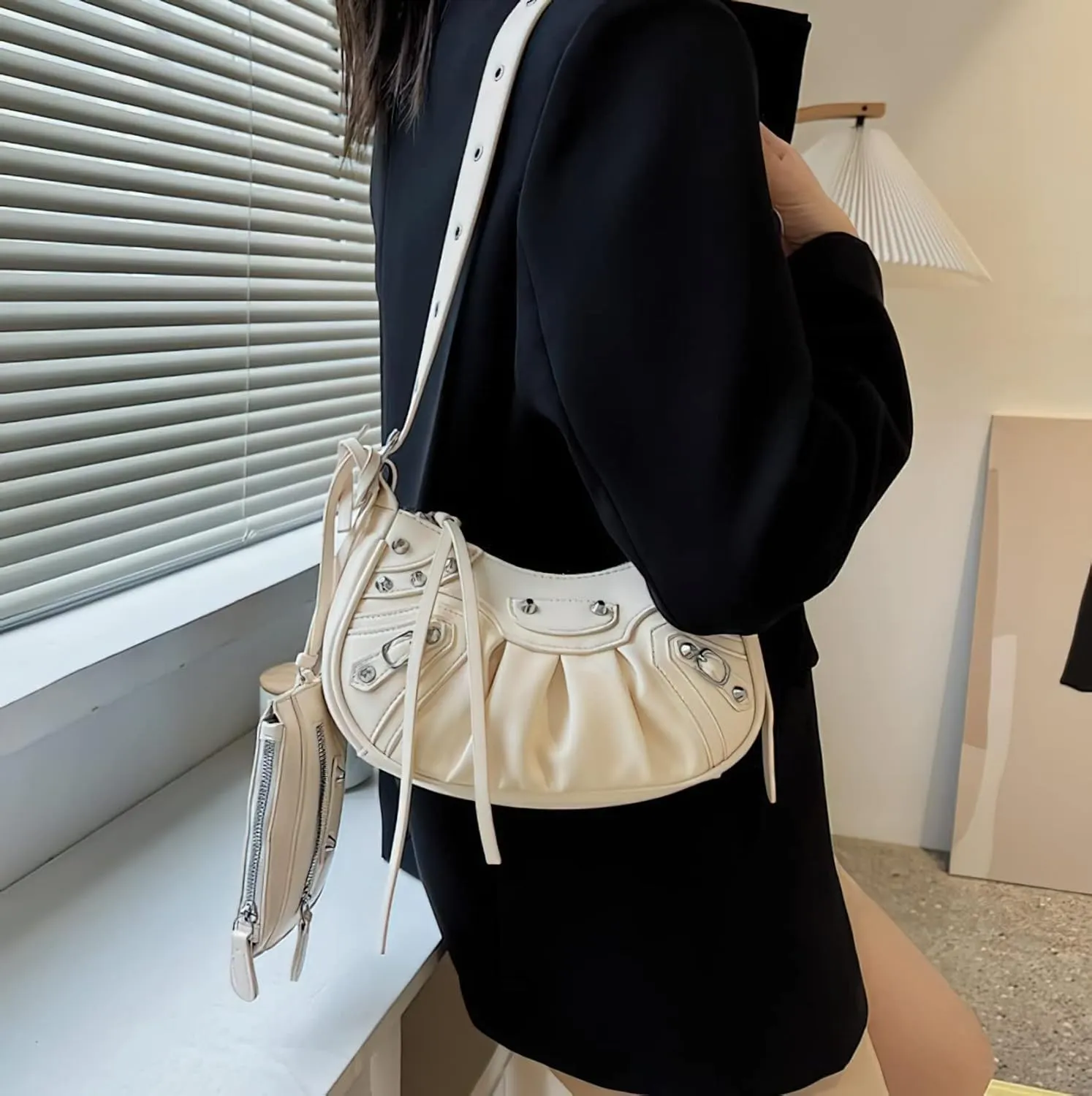 Y2k Purse Crossbody Bags for Women Trendy Y2k Bag Adjustable Strap Shoulder Bag for Women Sling Bags for Women